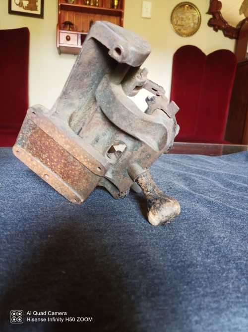 Vintage Yale Key Cutter