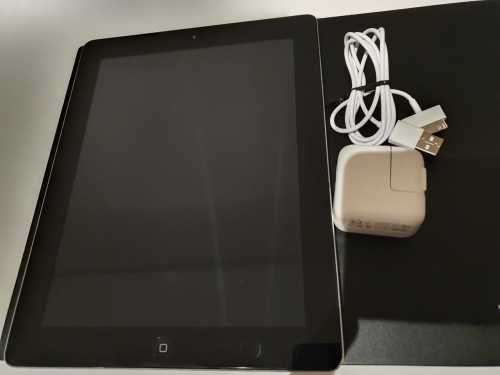 apple ipad 2 16gb retina wifi A1395 mint cond