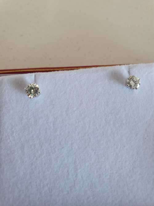 1.00 Carat BRILLIANT ROUND DIAMOMD EARRINGS STUDS ON WHITE GOLD