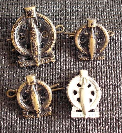 Badge x 4 TDK/TSC SA Army used