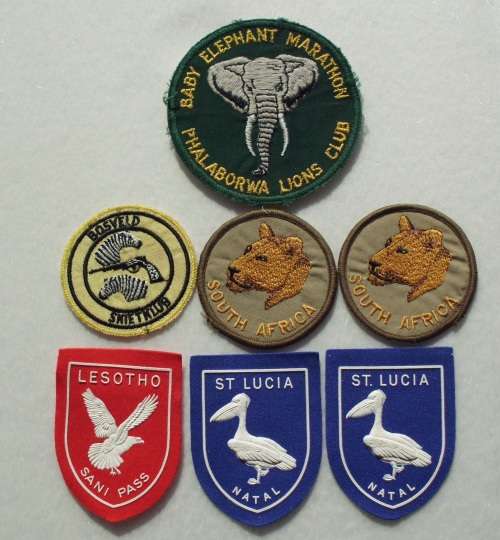 Badges cloth various x 7 unused