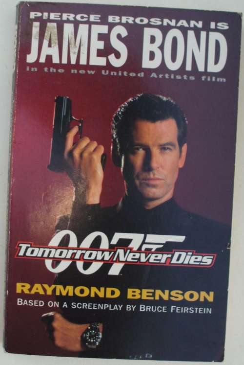Book - Tomorrow Never Dies - James Bond - 1997 1st ed
