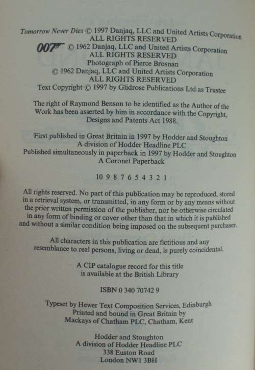 Book - Tomorrow Never Dies - James Bond - 1997 1st ed