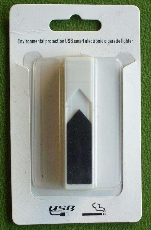 USB cigarette lighter rechargable.