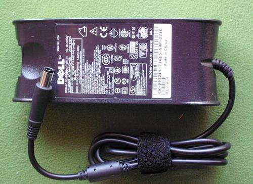 Dell laptop charger 19,5v 4,62a 7,4mm point.
