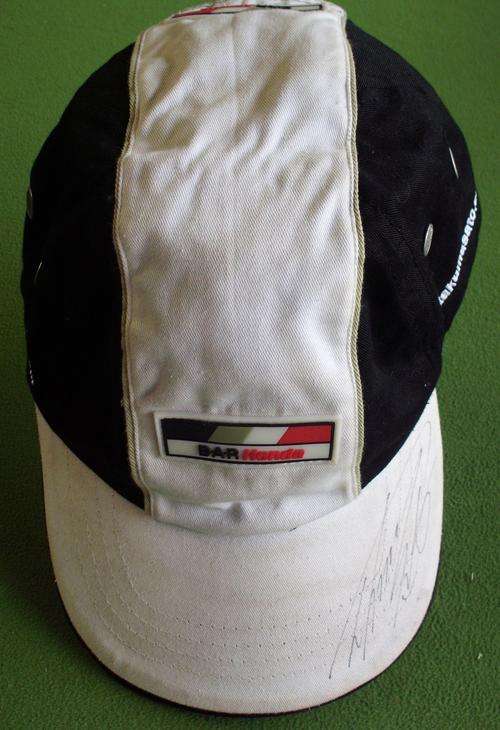 Cap BAR-Honda signed 30