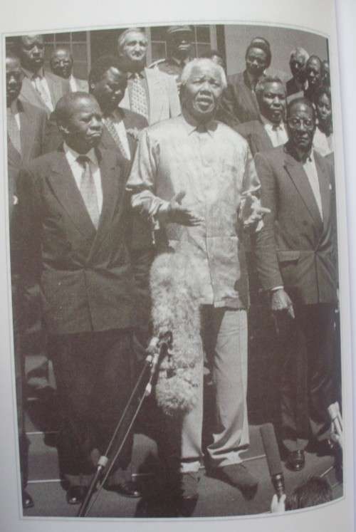 Book - Leading Like Madiba - Lessons of Leadership from Nelson Mandela - 2006