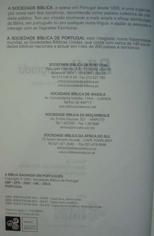 Bible - Biblia Sagrada - Portuguese - 2001 - Mint