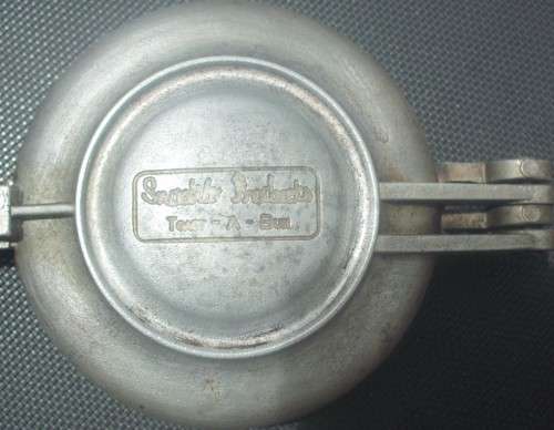 Jaffle Iron/Bun Toaster - Aluminium - Used
