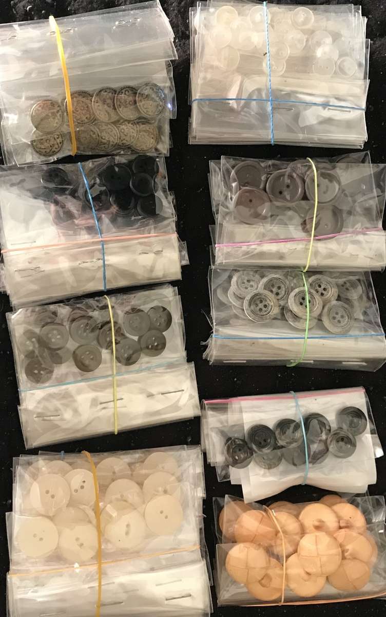 Buttons - Haberdashery - Mixed Lot - 500