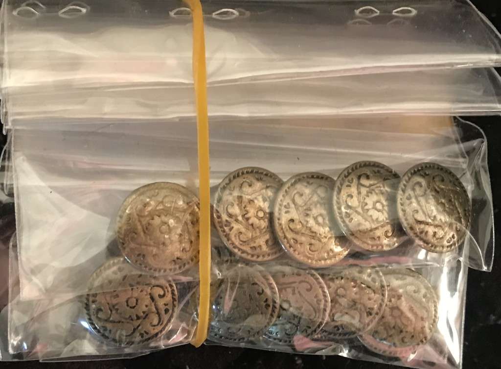 Buttons - Haberdashery - Mixed Lot - 500