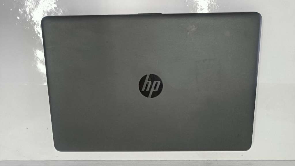 HP 250 G6 laptop