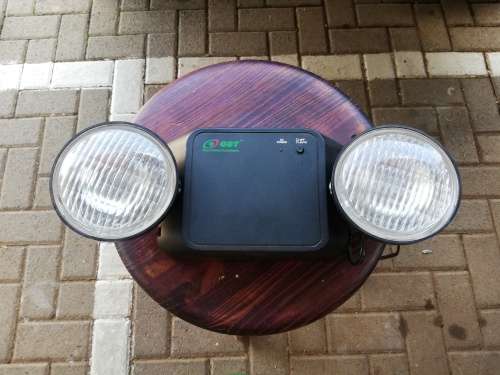 3 x emergency adjustable black out lights