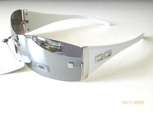 D G SUNGLASSES - NEW IN CASE WITH TAGS