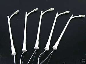 10 SINGLE LAMP POSTS  N SCALE
