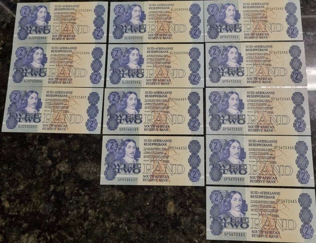 VAN RIEBEECK R2 SET OF 1984 - MINT CONDITION 12 NOTES - GJ, GP, GR (Bid takes all)