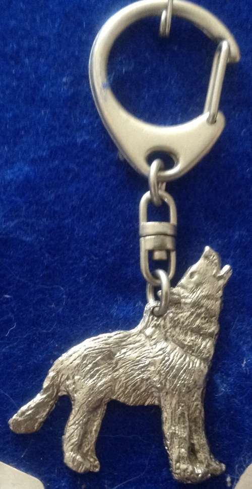 Wolf keyring