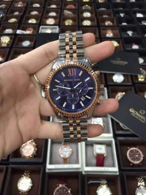 Stunning Michael Kors MK8412 Lexington Mens Watch