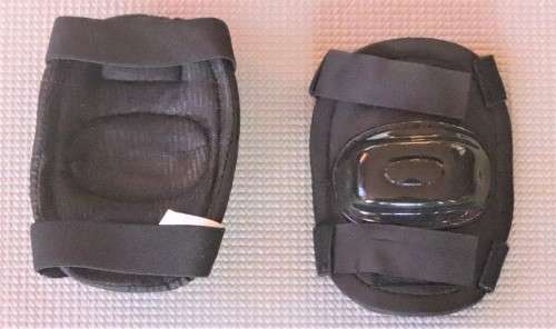 In-Line Skate Set - Adjustable SK8R - Includes accessories - UK 11-1 - Imported from UK