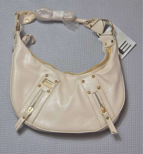Pierre Cardin - Hand Bag - Last crazy wednesday auction for 2022