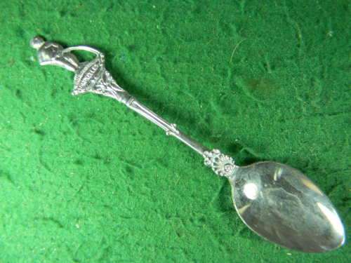 Bruxelles spoon show mark in spoon