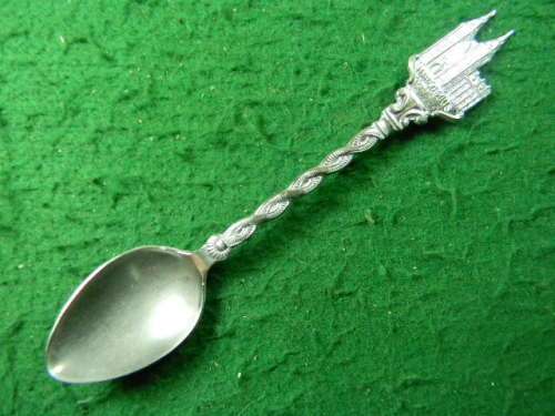 Maredsous spoon  as per pictures Silver plated Vett O in good condition