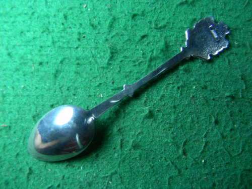 Berlin Brand  En-burger top Souvenir  spoon  silver plated in good condition   as per pictures