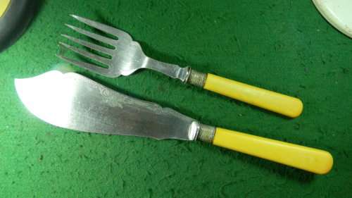Vintage  fish Bone knife and  fork in good  condition with hallmarks as per pictures 284 mm+220 mm