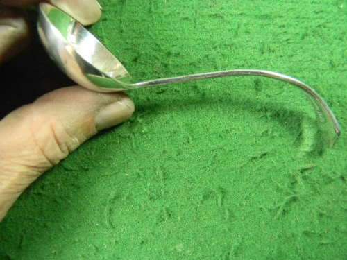 Vintage Sugar spoon in excellend  condition as per pictures epns