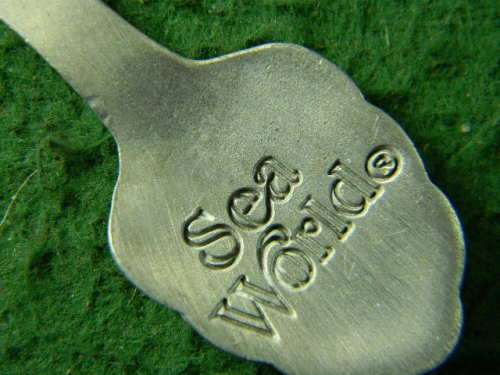 sea World Dolvin spoon  in good condition as per pictures  silver plated