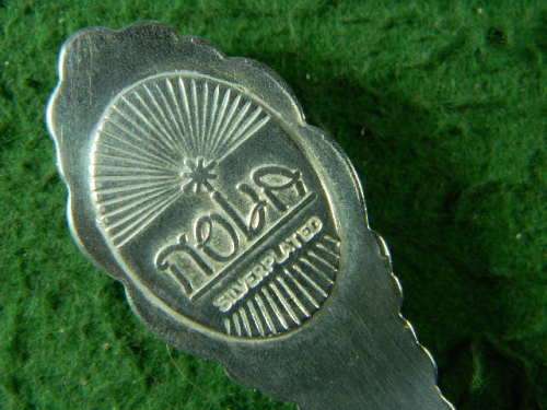 Hollywood bowl  in good condition silver plated As per pictures