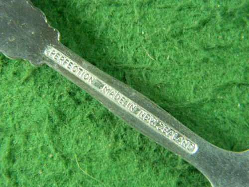 Hollywood bowl  in good condition silver plated As per pictures