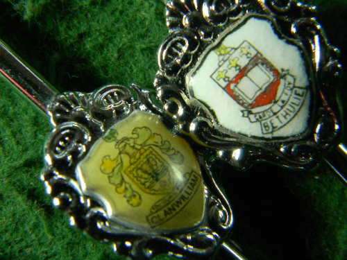 2 long spoons  spoons in good condition chrome plated  238 mm long As per pictures Bid per spoon