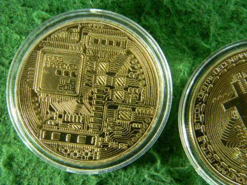 Gold Plated Bitcoin Coin Collectible BTC Coin Art Collection Gift Physical