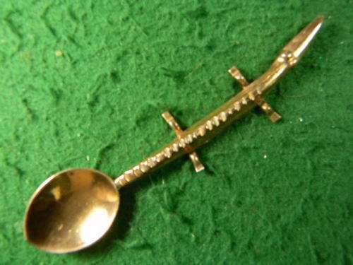 Lizard small spoon in good condition copper plated As per pictures