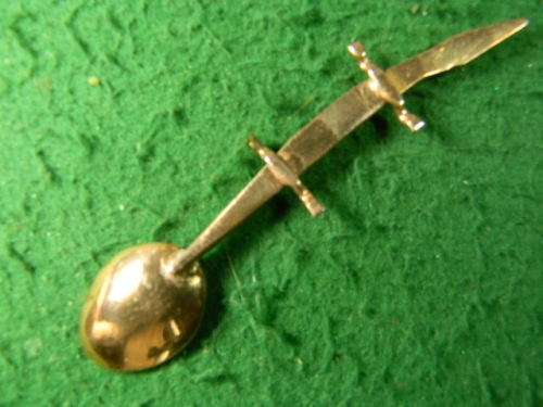 Lizard small spoon in good condition copper plated As per pictures