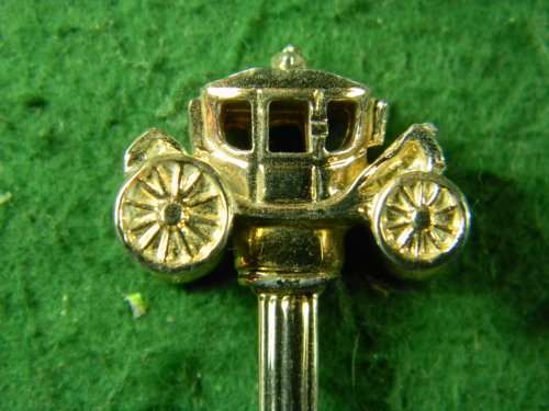 H.M. queen Elizabeth ii Golden jubilee silver plated spoon  in good condition As per pictures