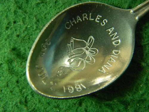 Charles and Diana silver plated spoon  in good condition As per pictures