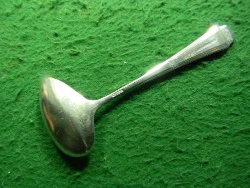 Medision or gravey EPNS spoon as per pictures