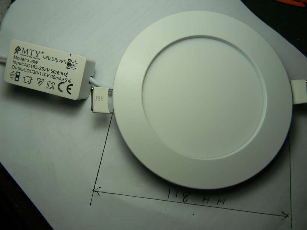 6W led Ceiling Light Panel Recessed (94 mm) Downlight bid per light 118 mm outside diameter