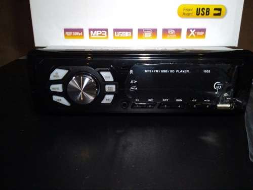 Car Radio (USB and Aux input)