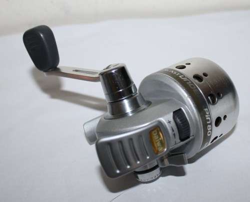 Daiwa Silvercast Underspin 80 Spinning Reel.