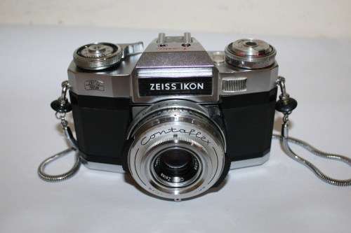 Zeiss Ikon Contaflex-Super-B-Synchro-Compur- SLR 35mm Cal Zeiss-Tessar 2.8/50mm.
