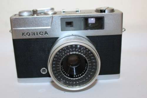 Konica EE Matic-S Rangefinder-Hexanon f 2.8 40mm Lens