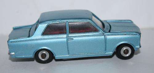 Dinky Vauxhall Viva No 136-1960's