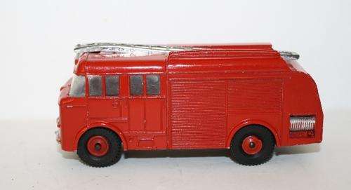 Dinky-Fire Engine.