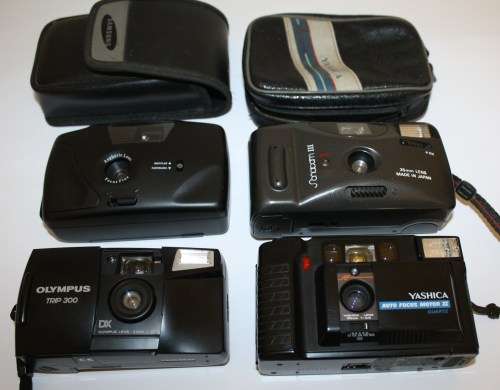 Combo Olympus Trip/300,Yashica,35mm Compact,Sanacam35mm-Working-Shutters Firing