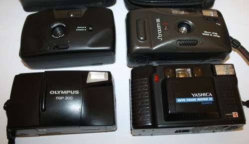 Combo Olympus Trip/300,Yashica,35mm Compact,Sanacam35mm-Working-Shutters Firing