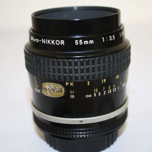 Micro-Nikkor 55mm f3.5 -Near Mint-With Caps-Nikon Mount.