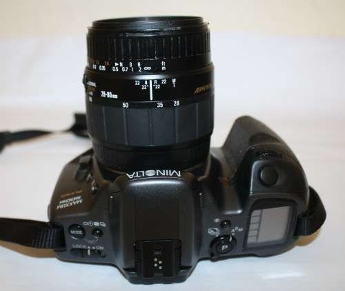 Minolta Maxxum-500si Super 35mm Camera-Sigma 28-80mm 1:3.5-5.6 Macro Lens.